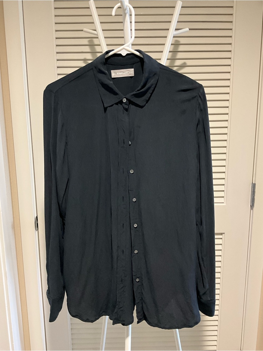 Everlane black silk Button-Up Shirt size 8 NWOT